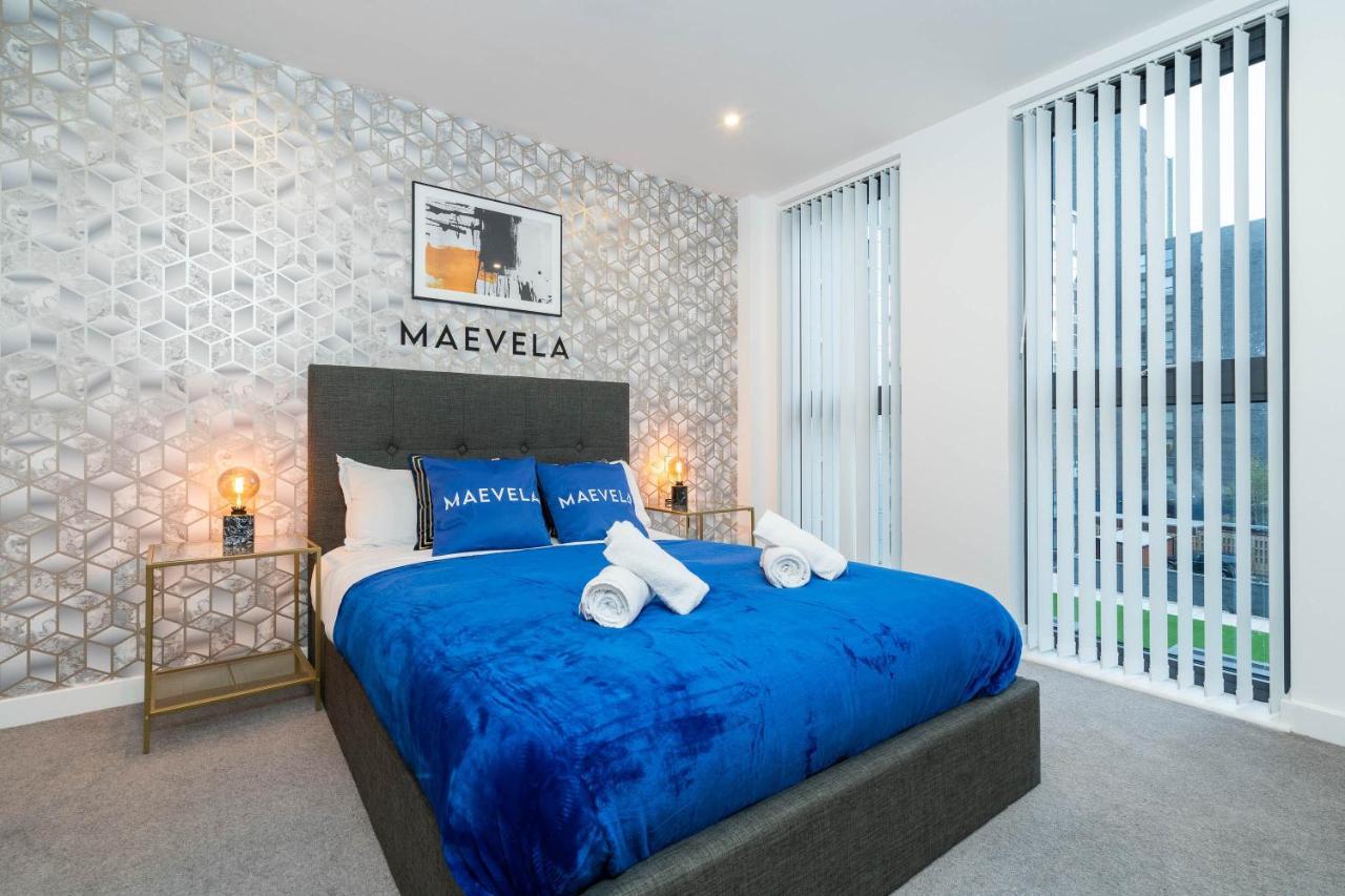 Maevela Apartments - Luxury Broad St Apartment - 2 Bed, 2 Bath - City Centre/Cube/Mailbox - With Underground Parking ✓- L Shape Sofa, Large 50 Inch Smart Tv With Free Netflix & Wifi Birmingham Esterno foto